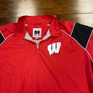 Men's Wisconsin Badgers Vintage Windbreaker Pullover, 3X